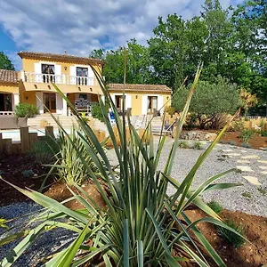 Provencal Couette-café Régusse